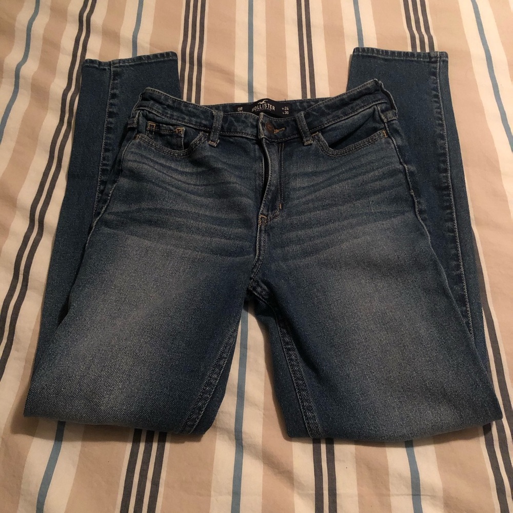 Hollister High Rise Super Skinny sz 24